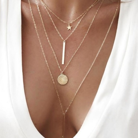Jewelry - Dainty delicate layered necklace trendy